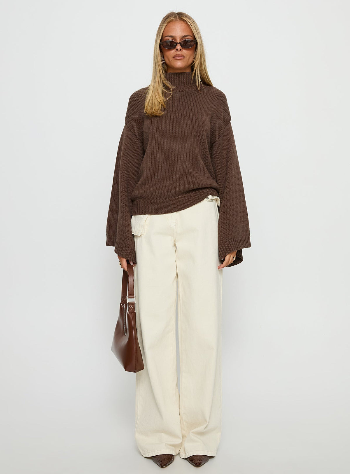 Neriel Funnel Neck Knit Sweater Chocolate