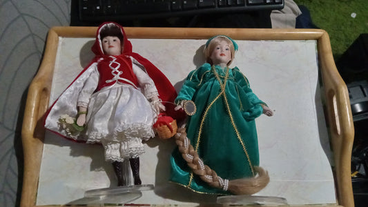 Avon Fairy Tale Series Dolls Bundle Red Riding Hood & Rapunzel