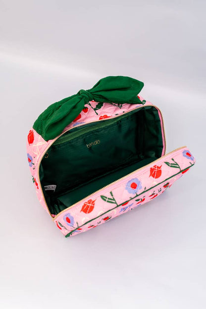 BANDO - Getaway Toiletry Bag, Cherry Lips