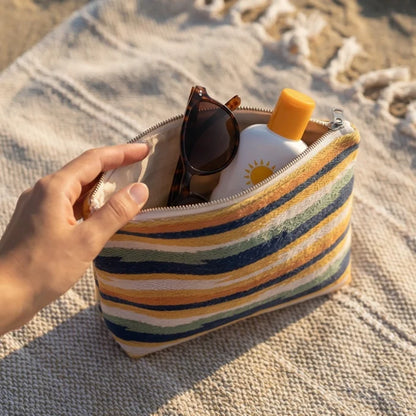 Calira Pouch