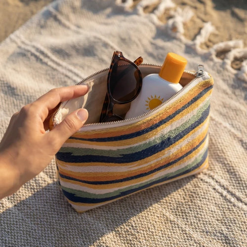 Calira Pouch
