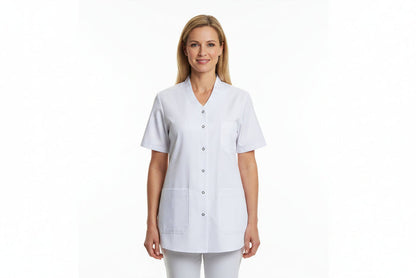 Elegant hvid tunika med god pasform fra Nybo Workwear