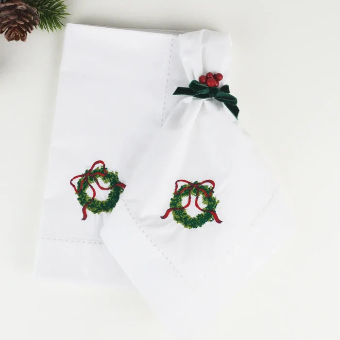 Embroidered Napkin Set