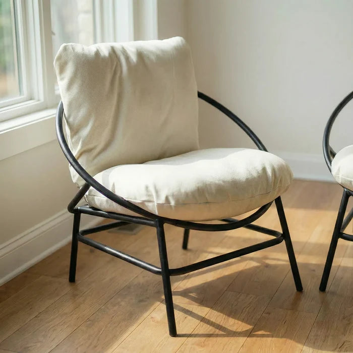 Liora Chair