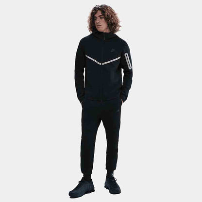 Front view of the Men's Nike Tech Fleece Jogger.