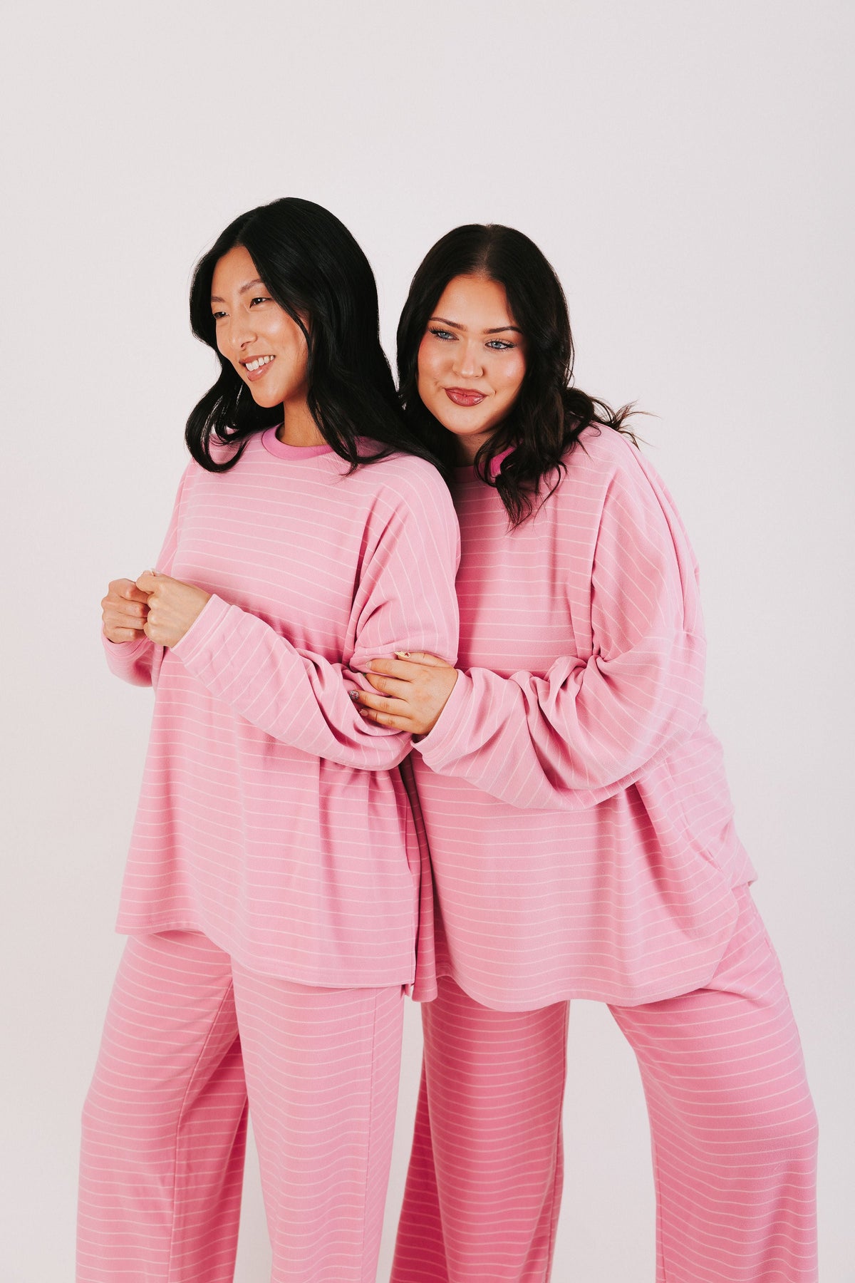 INCLUSIVE SIZING - Cozy Seaside Top - 2 Colors!