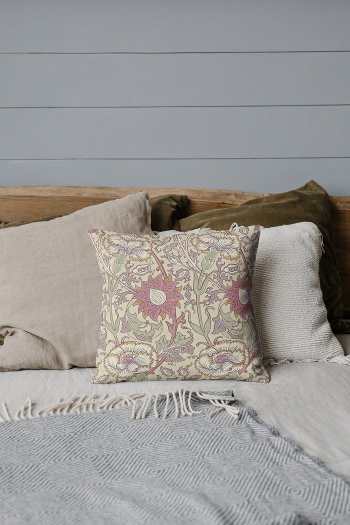 Pink & Rose Outdoor Pillow William Morris Manilla Wine