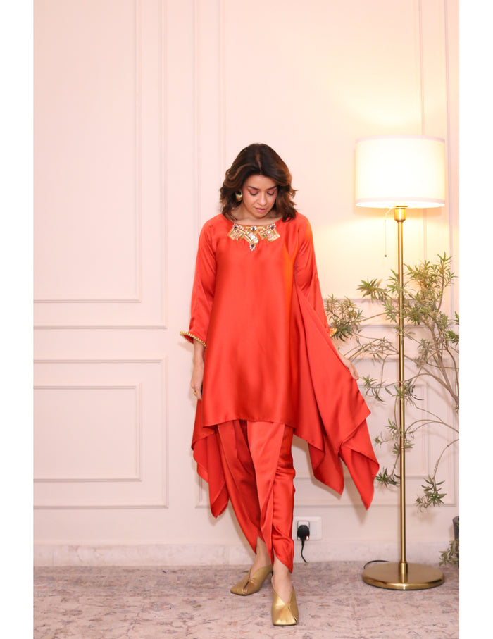 Rust Zola tunic featuring a stylish design and comfortable fit for casual outings.