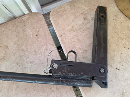 Thule Parkway w-Bike Hitch Rack